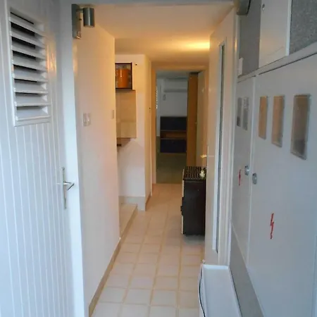 아파트 Bluehouseapartments 칼리
