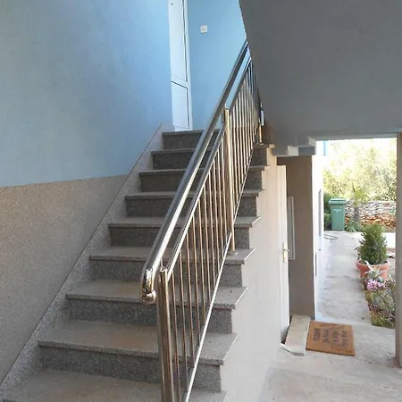 아파트 Bluehouseapartments 칼리